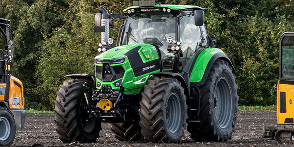 deutz-fahr-schlepper.jpg